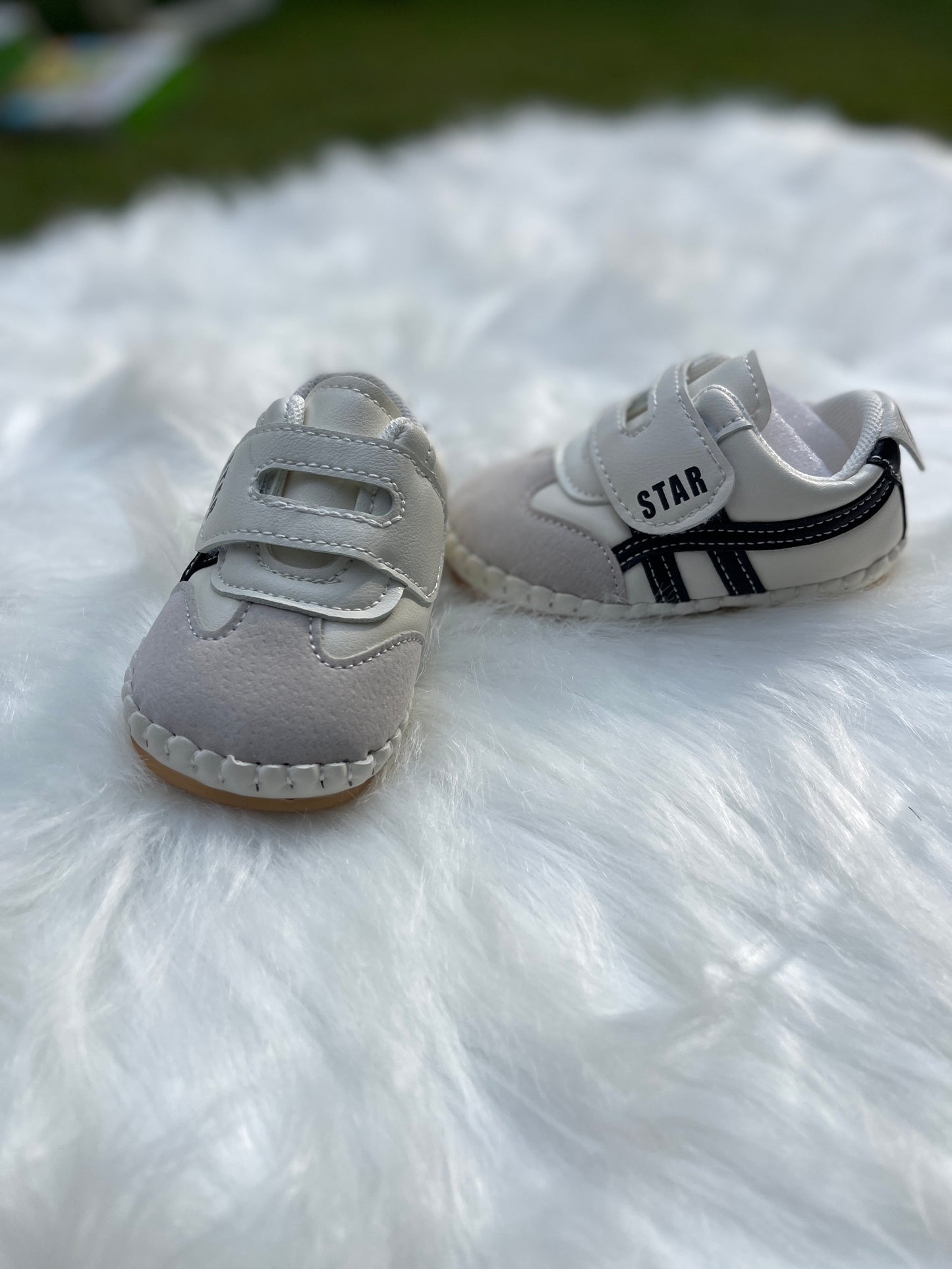 Star Printed Baby Shoes
