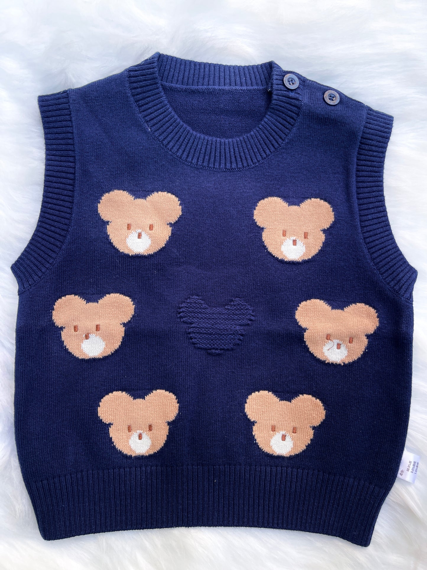 3D bear Sleeveless Sweater